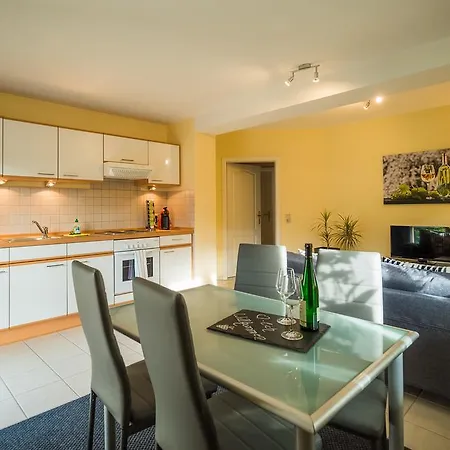 Ferienwohnung Am Edelberg * Enkirch